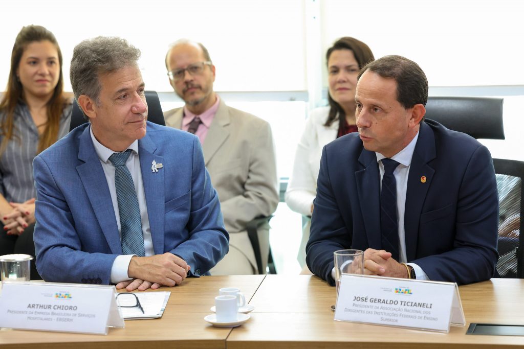 Andifes participa de assinatura do contrato de gestão do novo hospital universitário da Unirio-radardasaude 2 54992554623 94a335d9c3 k Andifes participa de assinatura do contrato de gestão do novo hospital universitário da Unirio-radardasaude